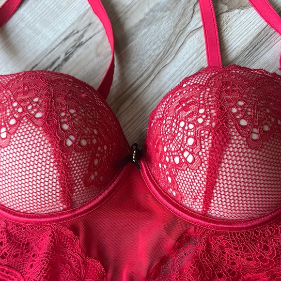 Daisy Fuentes Red Lace Teddy with Adjustable Straps - Picture 2 of 5